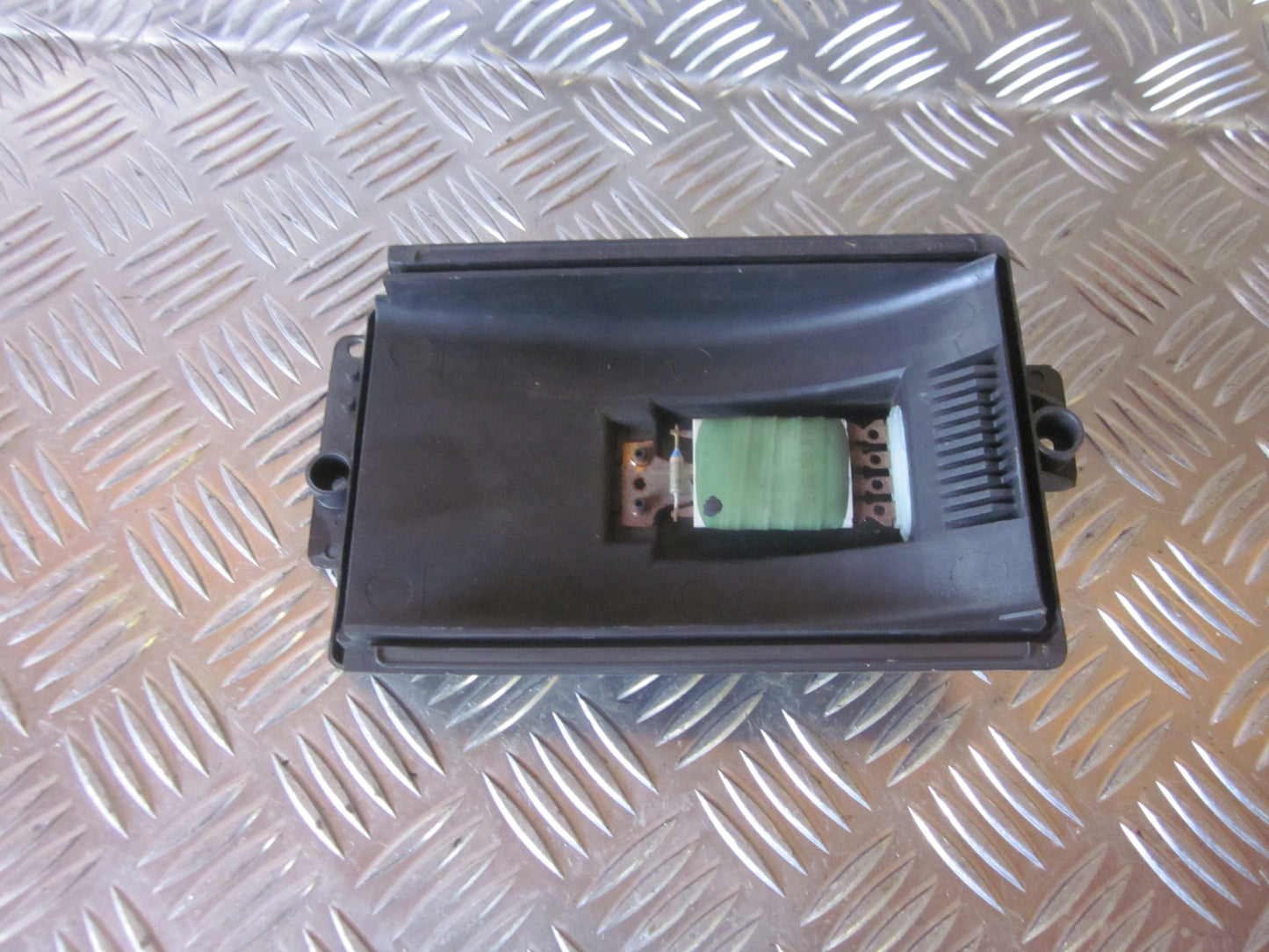 VW Polo Facel. 6N Varmemodstand Med OEM Nr. Ophugger Fra VW Ophugger