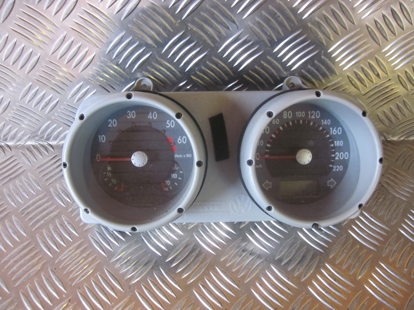 VW Polo Facel. 6N Speedometer - Instrument Med OEM Nr. Ophugger Fra VW Ophugger