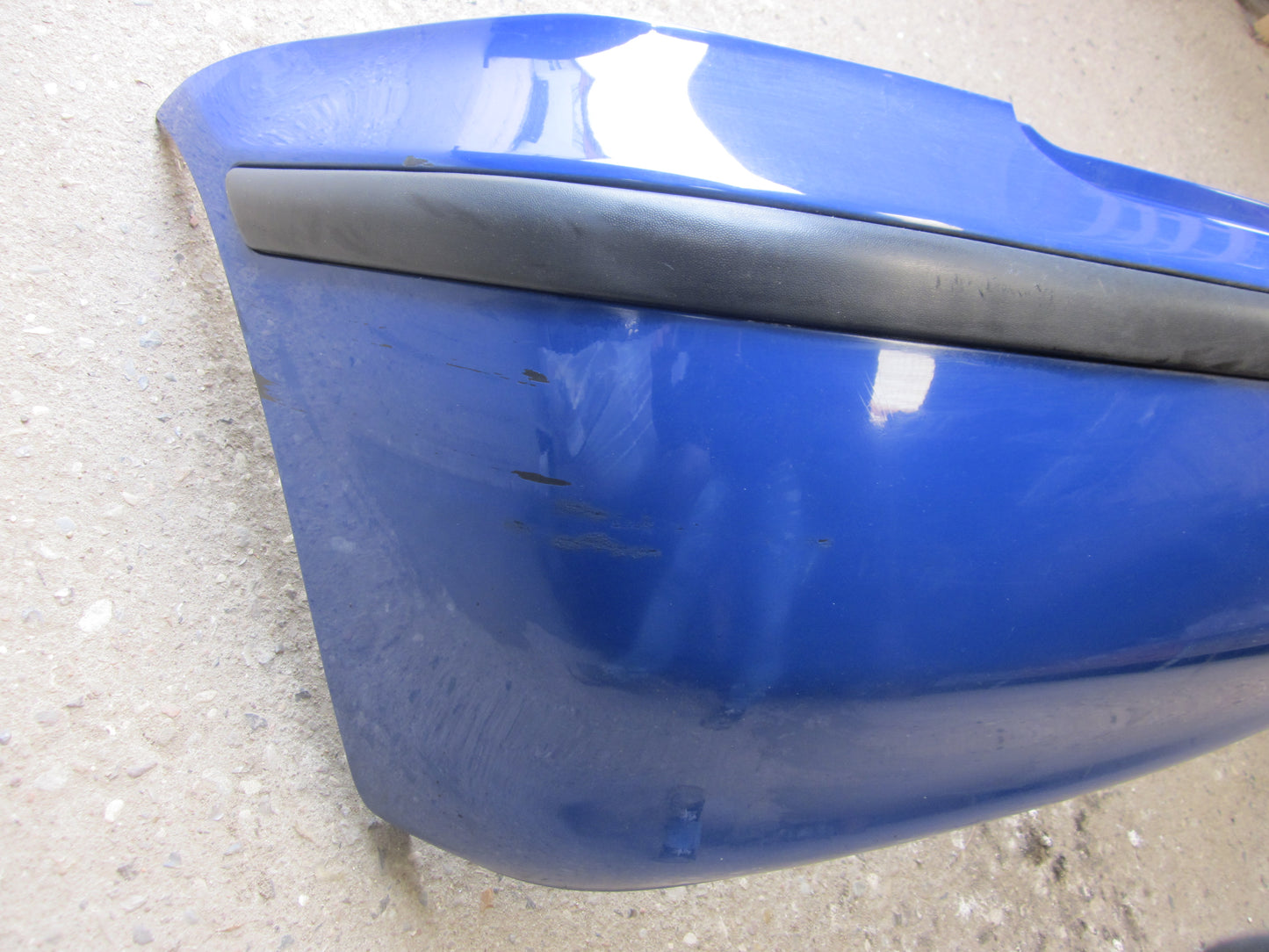 VW Polo Facel. 6N Bagkofanger Med OEM Nr. Ophugger Fra VW Ophugger