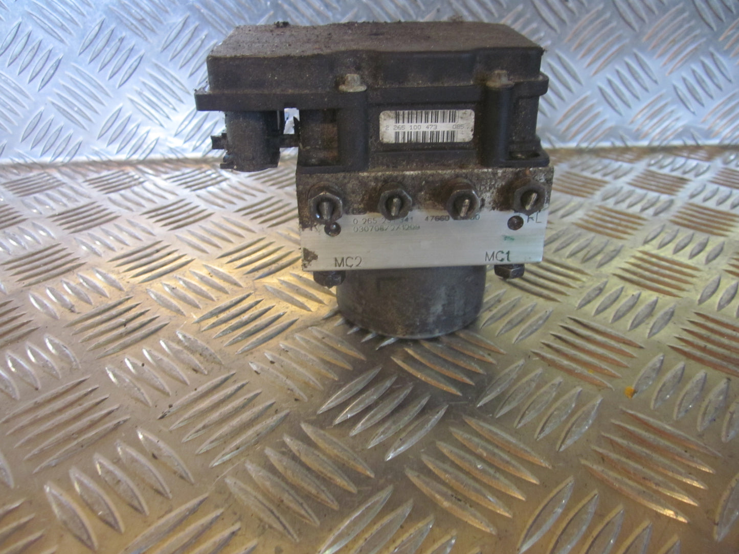 Nissan Micra K12 Abs Pumpe Med OEM Nr. 38704G0785 Fra Nissan Ophugger