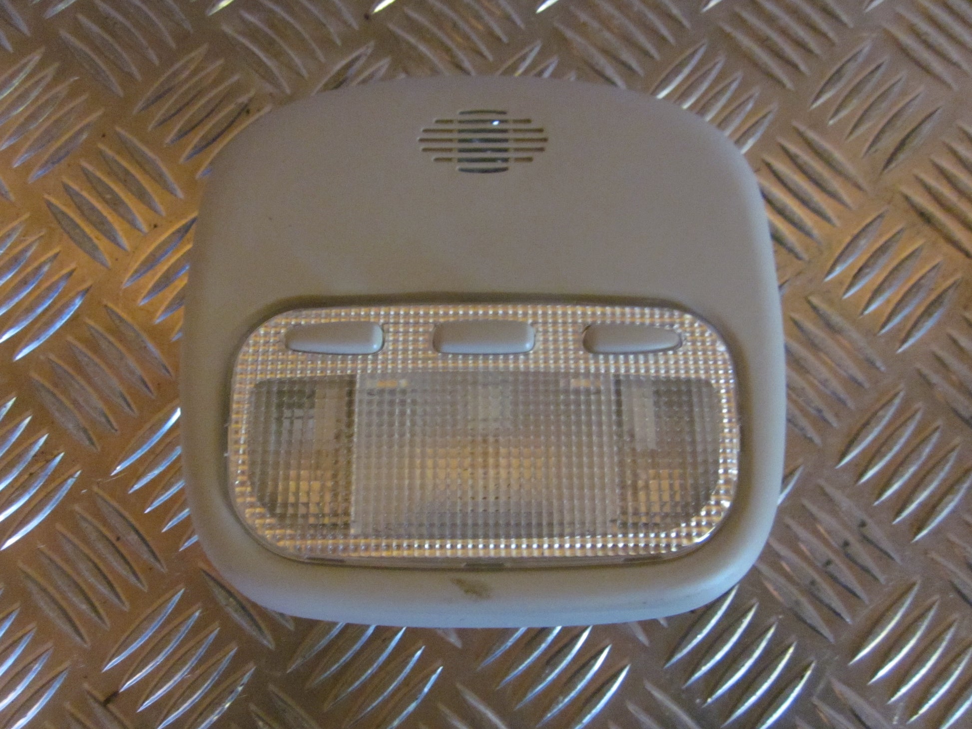 Peugeot 407 Loftslys Med OEM Nr. Ophugger Fra Peugeot Ophugger