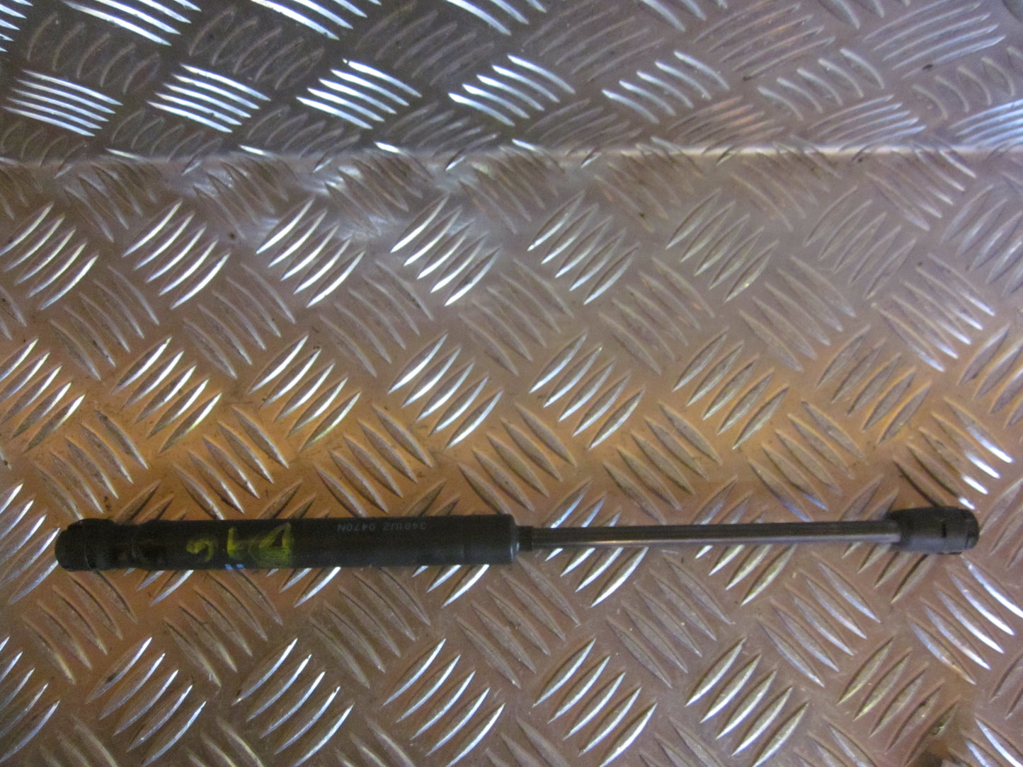 Peugeot 407 Bagklapsdæmper Med OEM Nr. Ophugger Fra Peugeot Ophugger