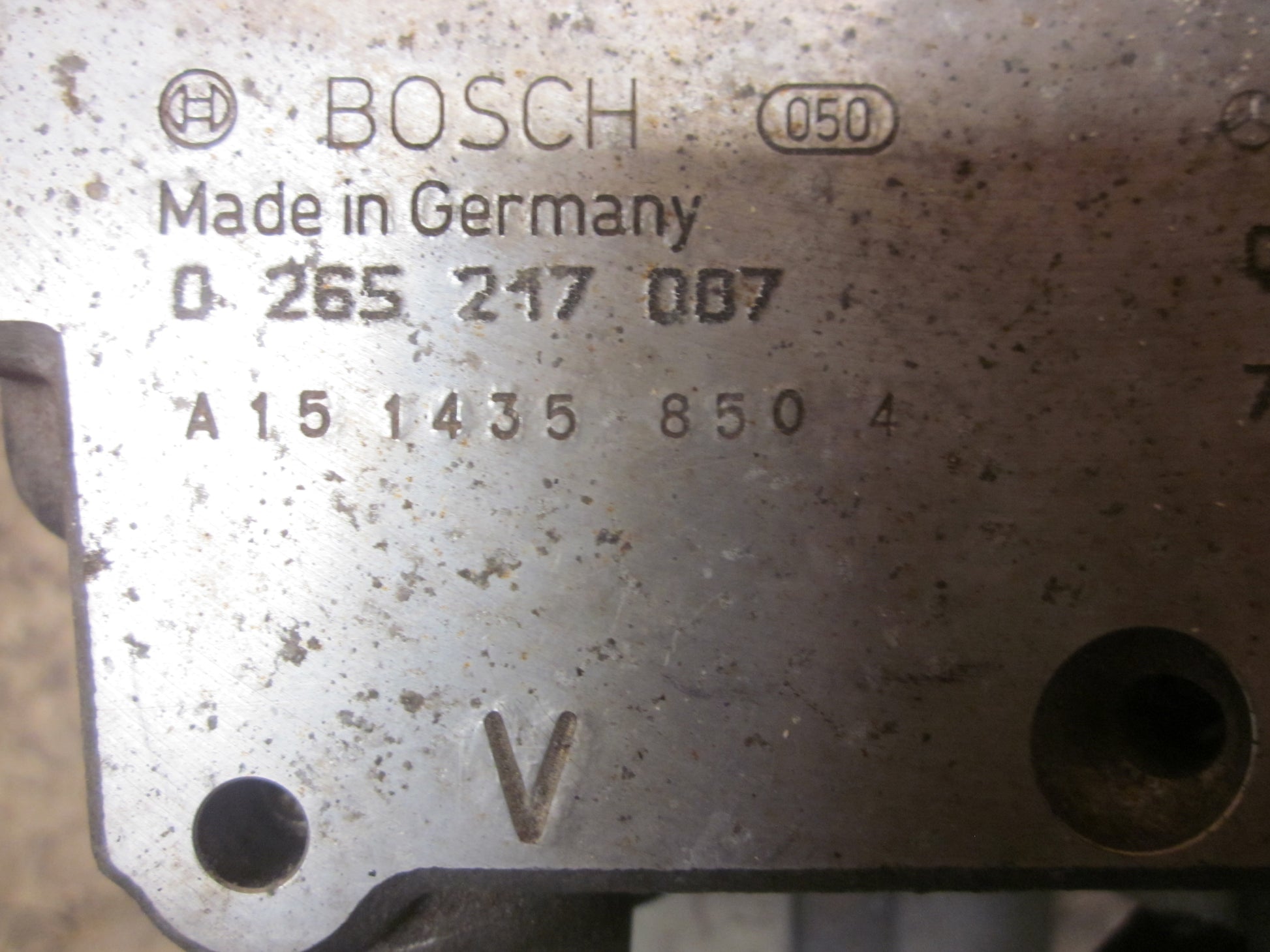 Mercedes E W210 Abs Pumpe Med OEM Nr. 0265217007 Fra Mercedes Ophugger