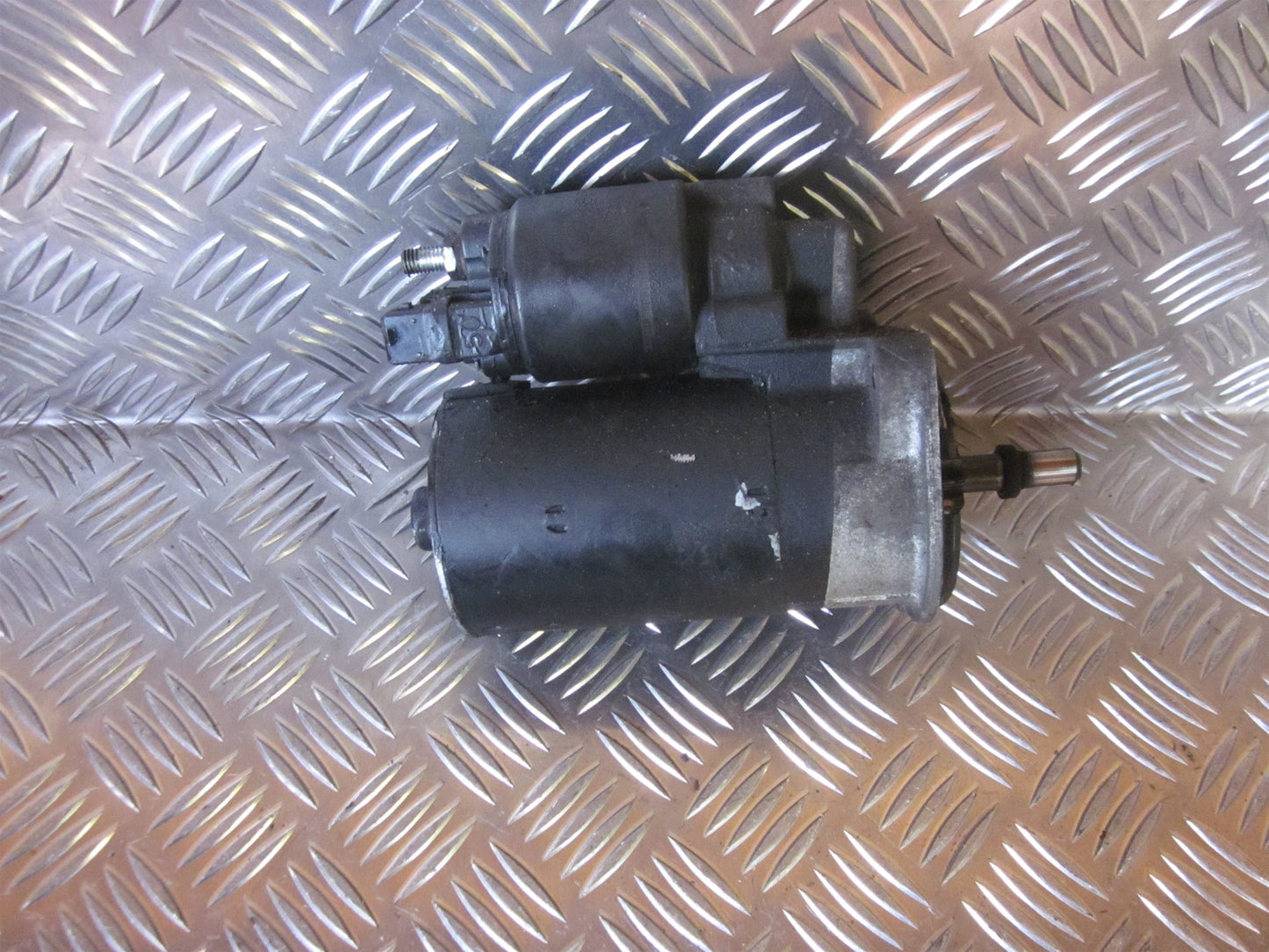 VW Golf 3 1H Starter Med OEM Nr. Ophugger Fra VW Ophugger