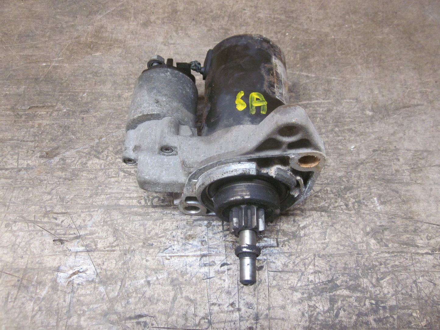 Audi A3 8L Starter Med OEM Nr. 0986046290 Fra Audi Ophugger