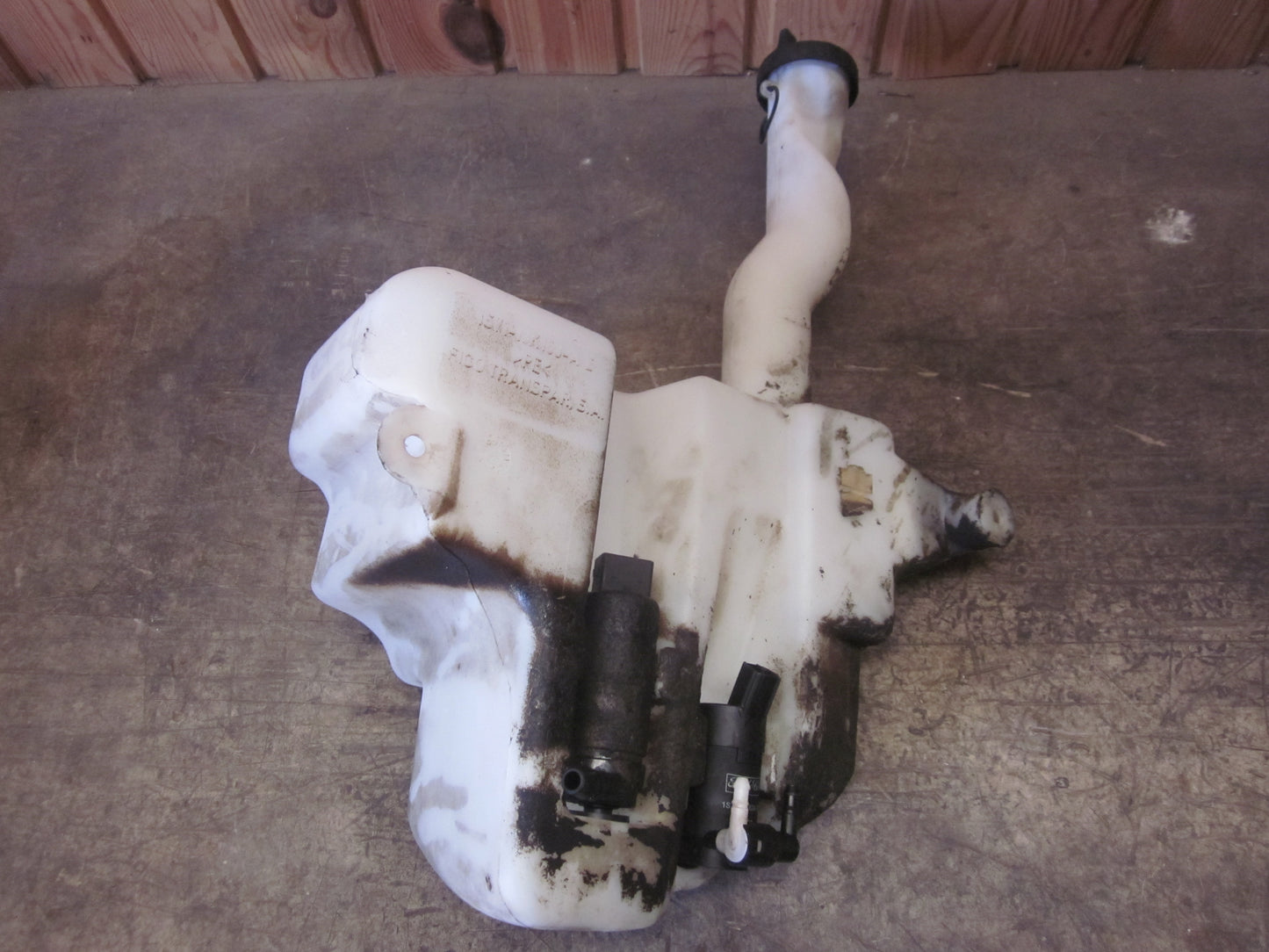 Ford Mondeo 3 Sprinkler M/Motor Med OEM Nr. Ophugger Fra Ford Ophugger