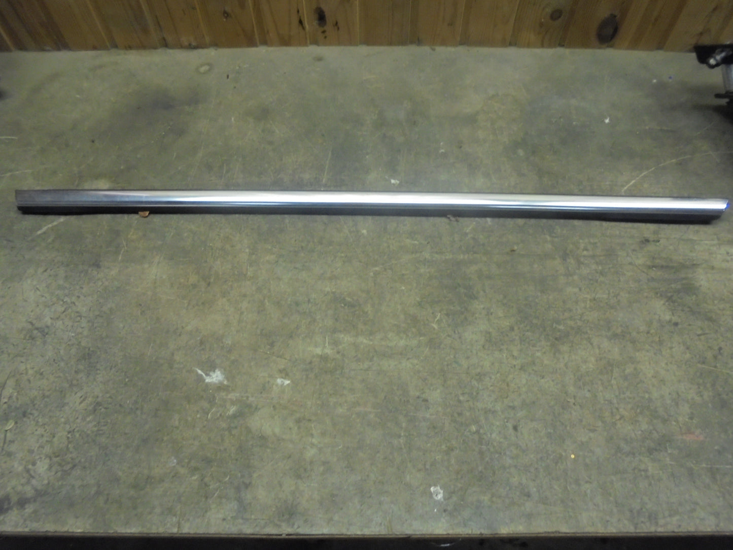 Ford Mondeo 4 Skrabeliste Med OEM Nr. Ophugger Fra Ford Ophugger