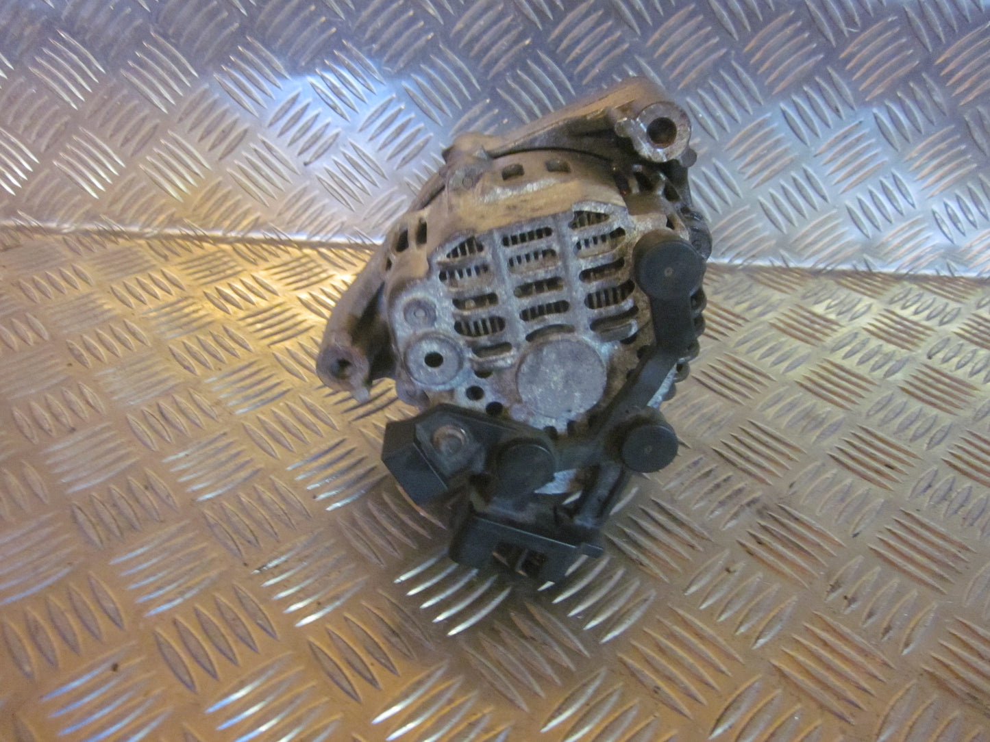 Citroen Xsara Generator Med OEM Nr. 5705FP Fra Citroen Ophugger