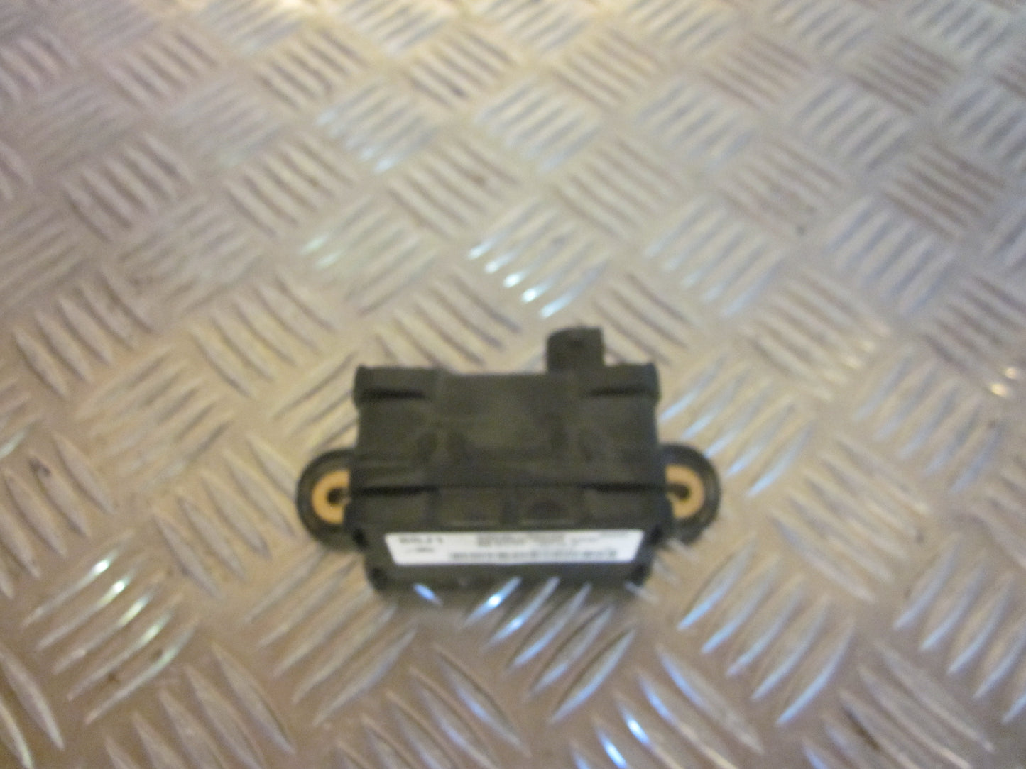 Suzuki Splash Esp Sensor Med OEM Nr. Ophugger Fra Suzuki Ophugger