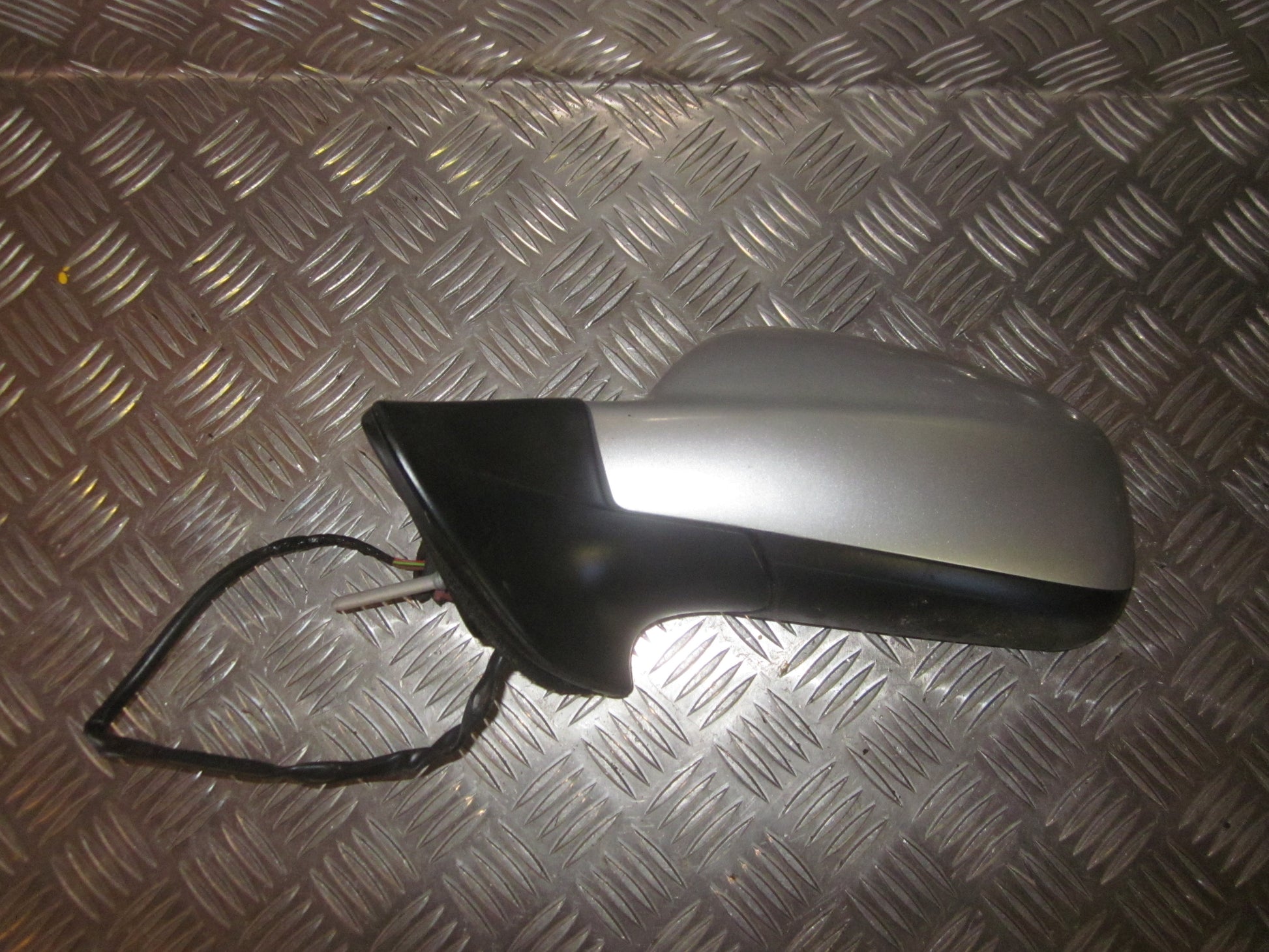 Peugeot 407 Sidespejl Med OEM Nr. Ophugger Fra Peugeot Ophugger