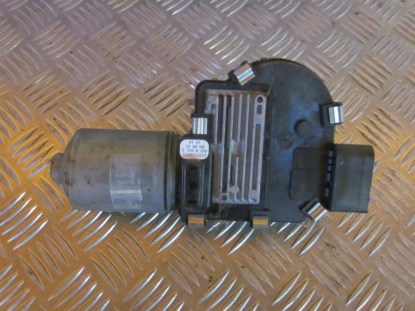 VW Sharan 7M Viskermotor Med OEM Nr. Ophugger Fra VW Ophugger