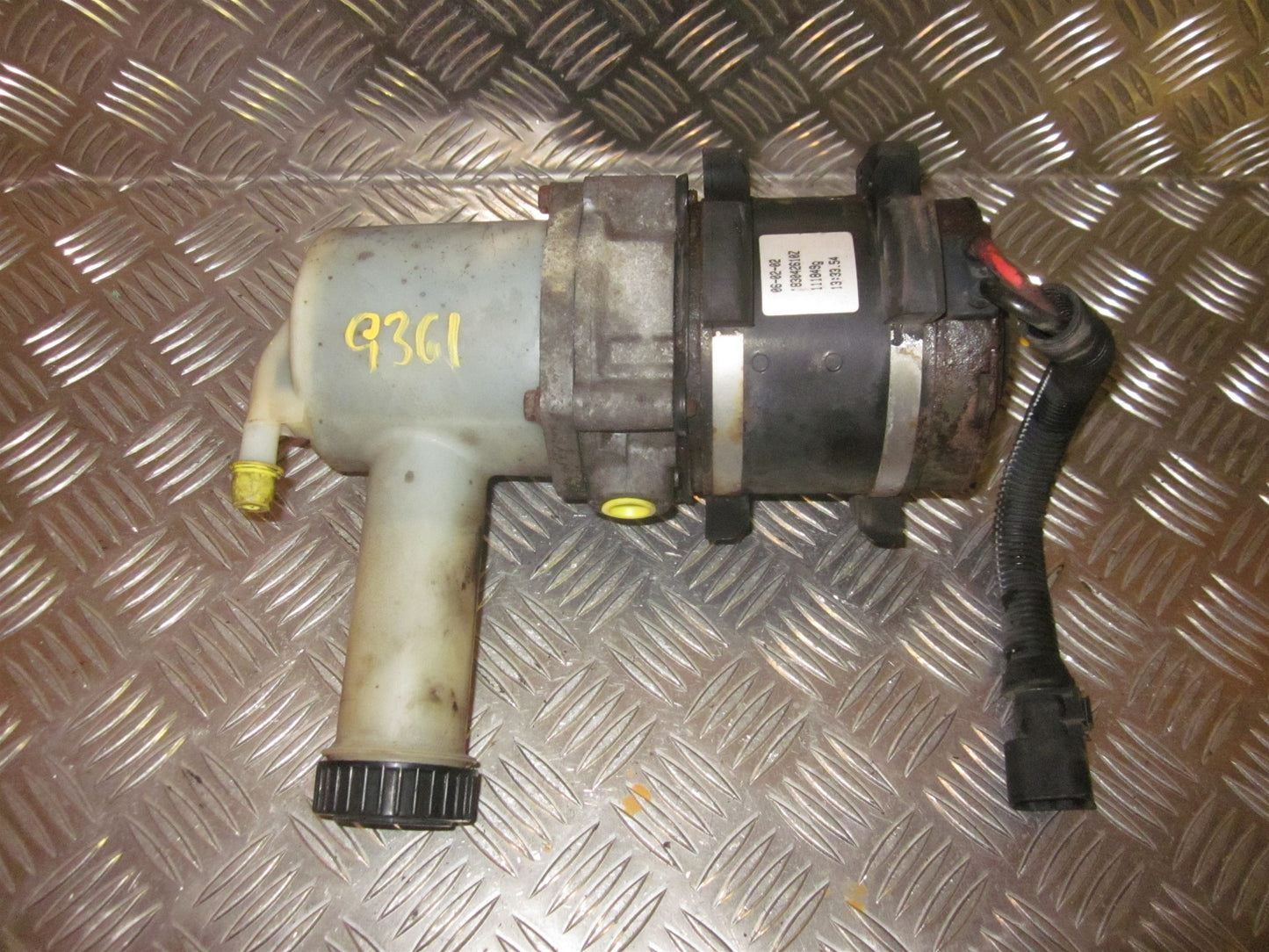 Citroen Saxo Servopumpe Med OEM Nr. Ophugger Fra Citroen Ophugger