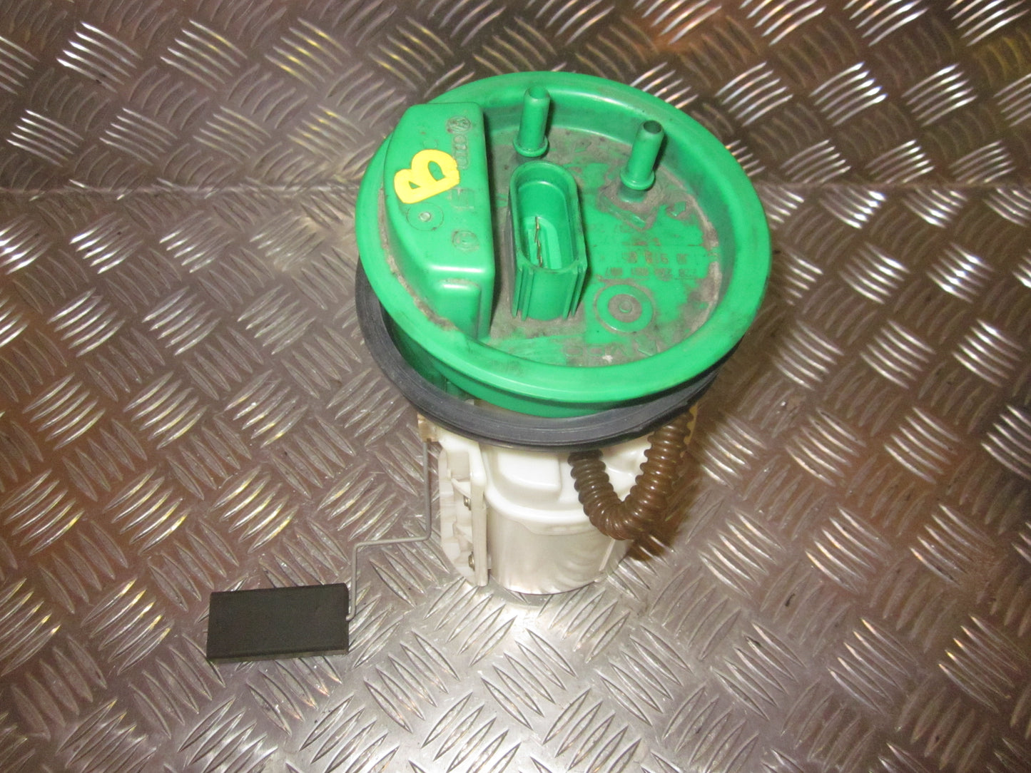 Audi A3 8L Benz/Brændstofpumpe El Med OEM Nr. Ophugger Fra Audi Ophugger