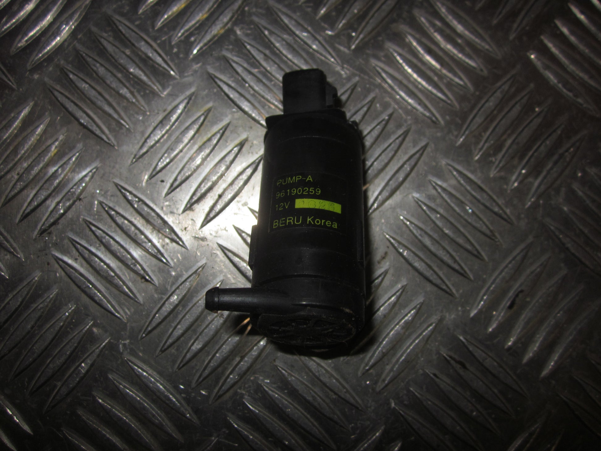 Chevrolet Spark Sprinklermotor Med OEM Nr. Ophugger Fra Chevrolet Ophugger