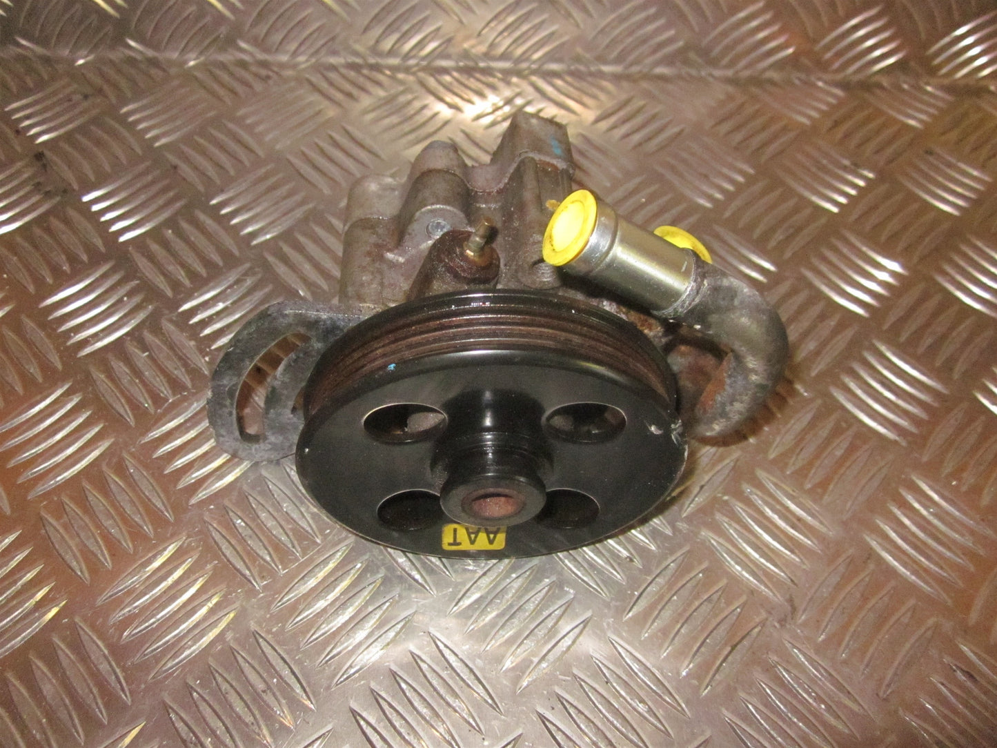 Chevrolet Spark Servopumpe Med OEM Nr. Ophugger Fra Chevrolet Ophugger