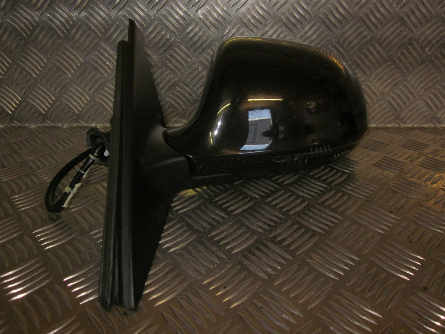 Audi A4 8K Sidespejl Med OEM Nr. Ophugger Fra Audi Ophugger