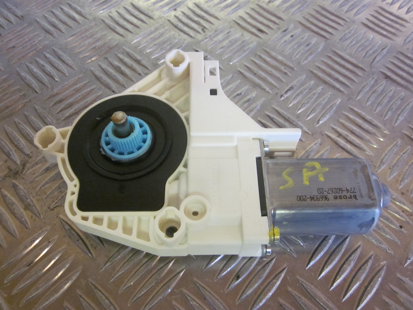 Audi A6 4G Rudemotor - Rudehejs Med OEM Nr. 8K0959802A Fra Audi Ophugger