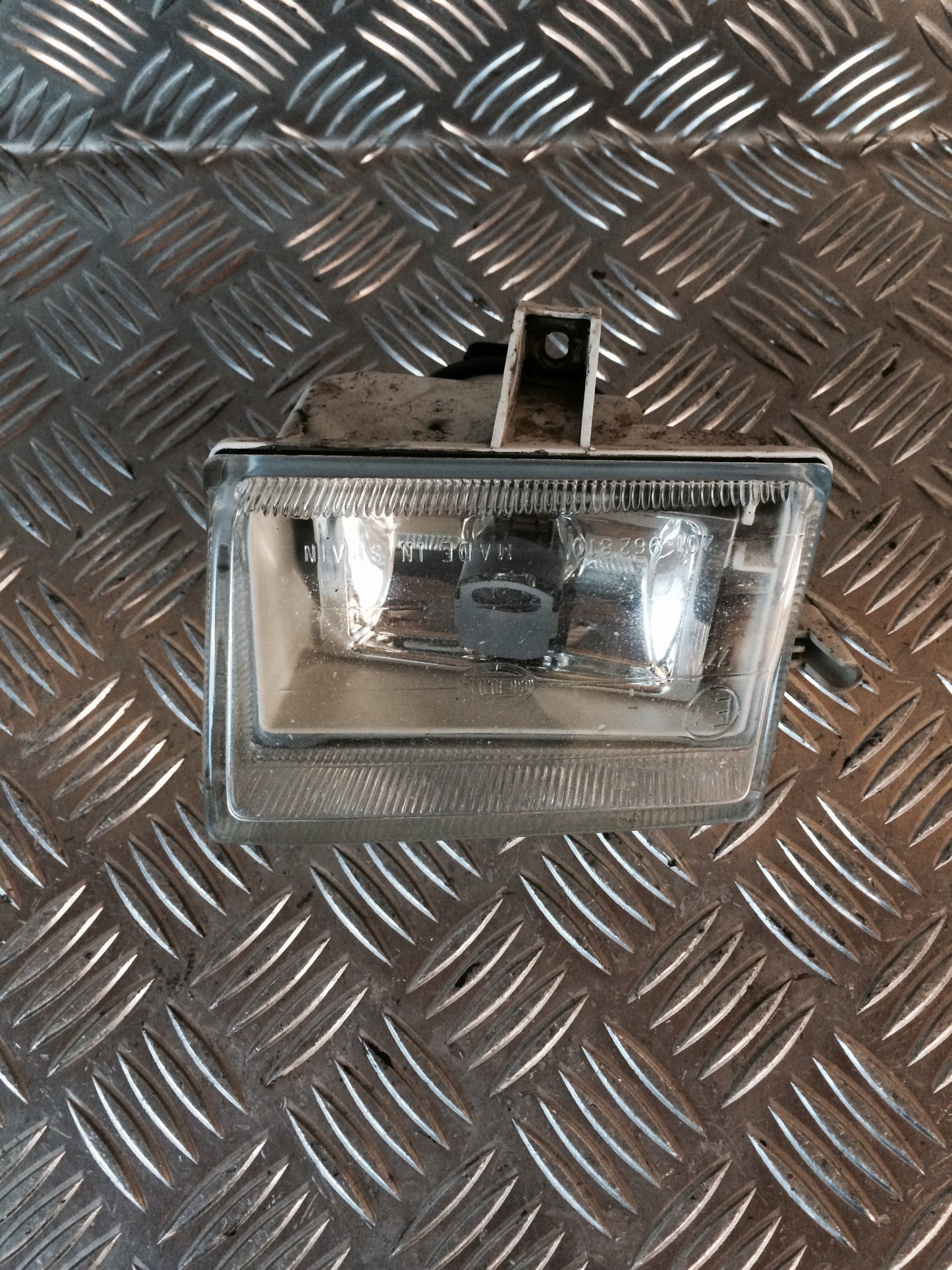 VW Polo 3 5D 6N Tågelygte For Med OEM Nr. Ophugger Fra VW Ophugger