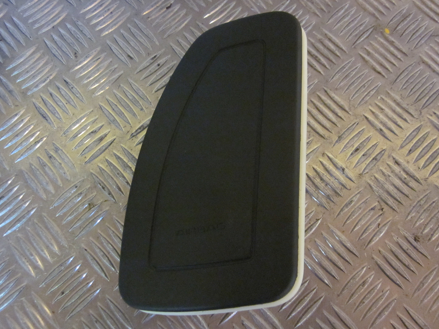 Peugeot Partner Airbag Side Med OEM Nr. 96816834 Fra Peugeot Ophugger