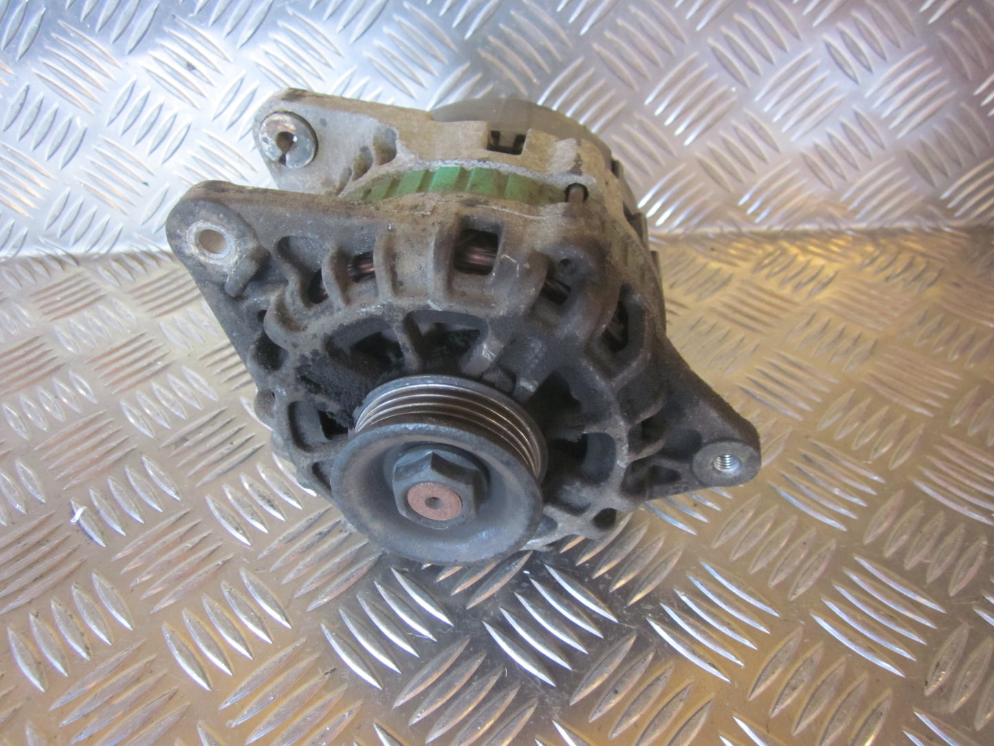 VW Passat Generator Med OEM Nr. 0986038070 Fra VW Ophugger