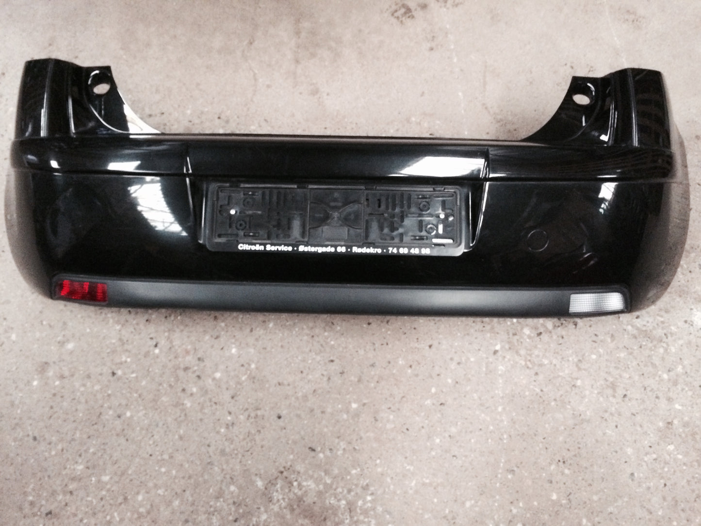 Citroen C4 Bagkofanger Med OEM Nr. 7410W9 Fra Citroen Ophugger