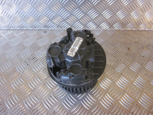 Citroen C3 Varmeblæser Med OEM Nr. Ophugger Fra Citroen Ophugger