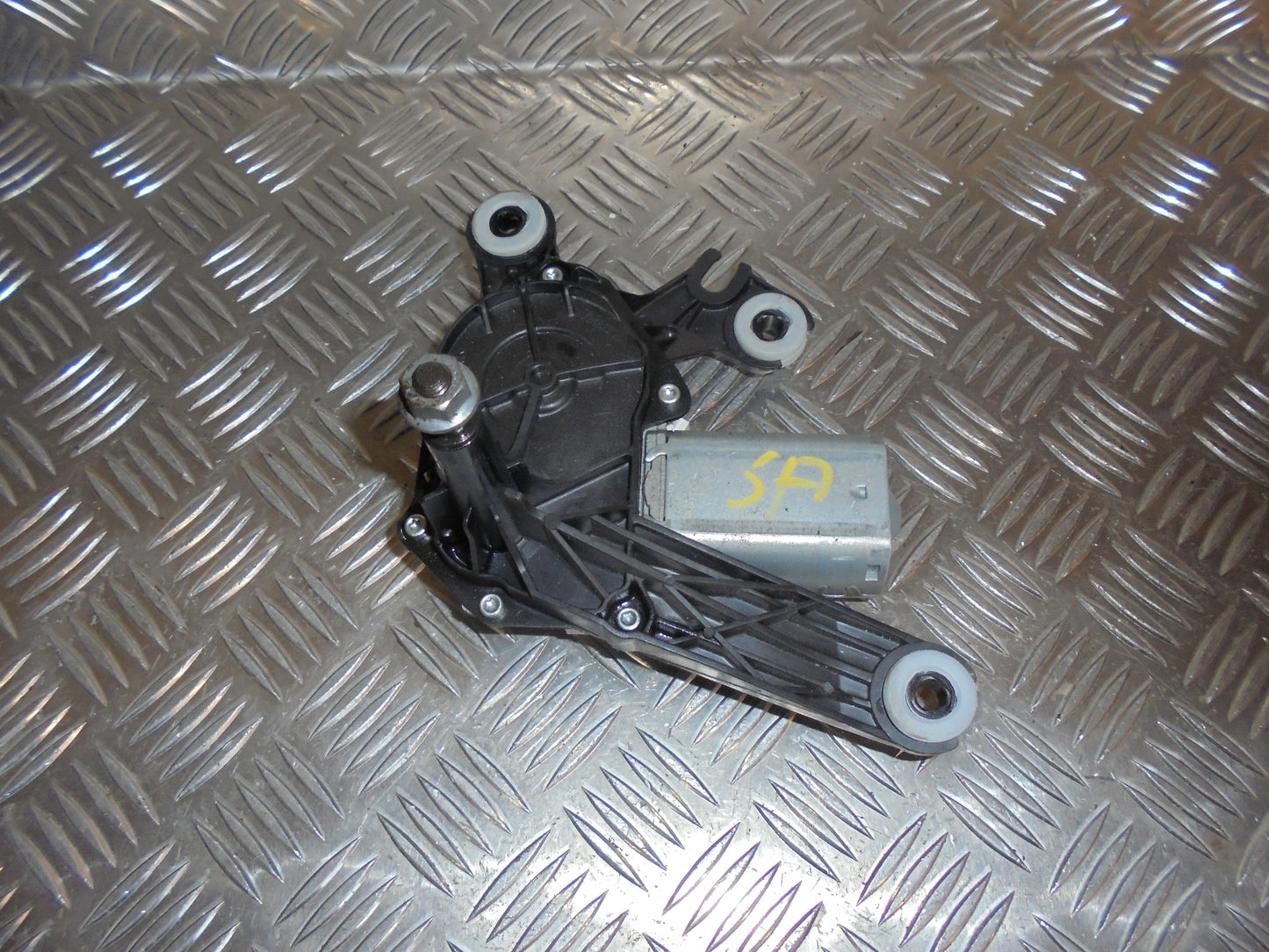 Peugeot 206+ Bagrudevisker Motor Med OEM Nr. Ophugger Fra Peugeot Ophugger