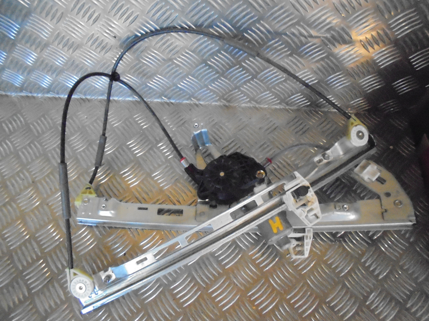 Peugeot 206+ Rudemotor - Rudehejs Med OEM Nr. Ophugger Fra Peugeot Ophugger