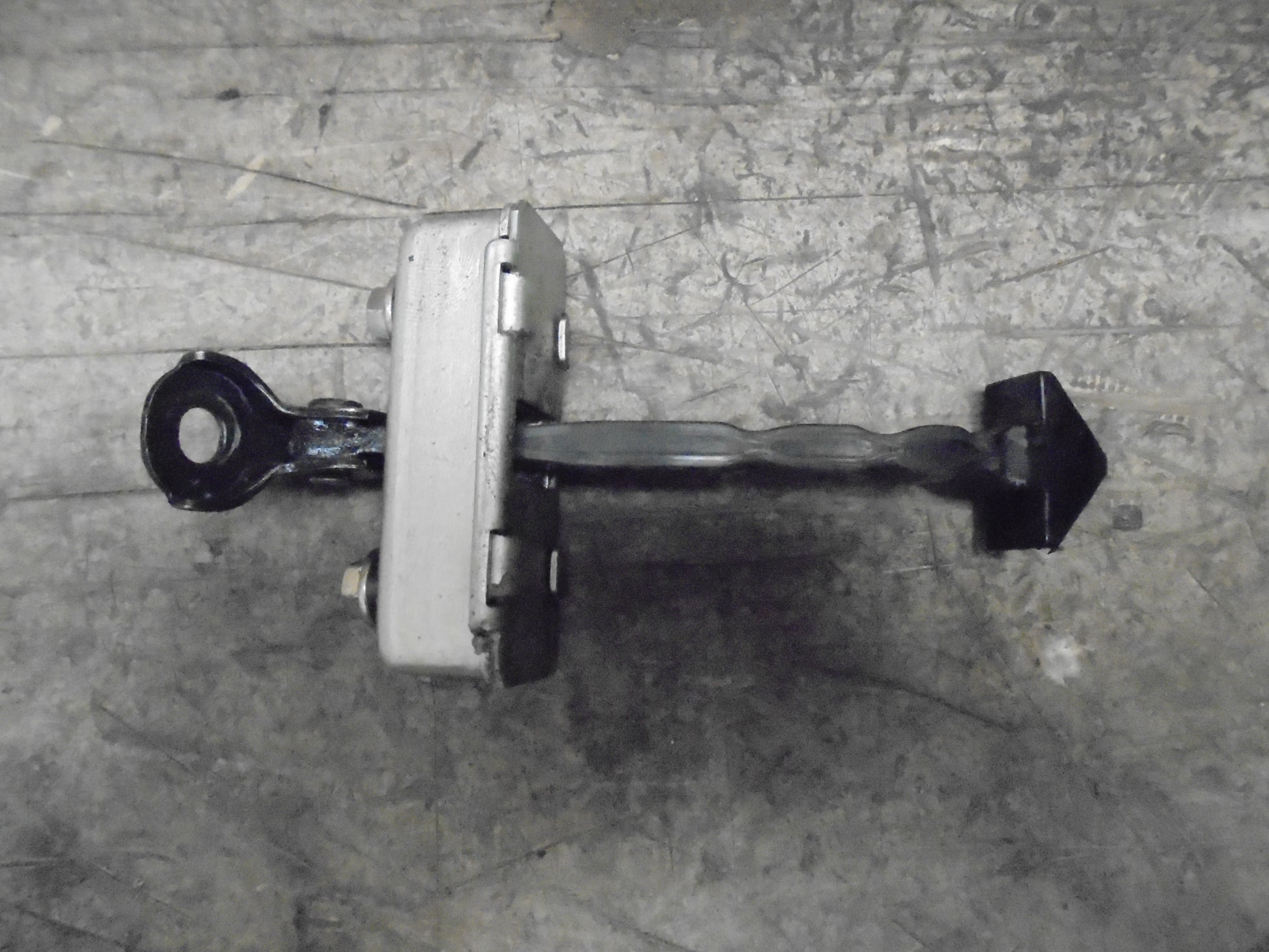 Mazda 6 GH Dørstop Med OEM Nr. Ophugger Fra Mazda Ophugger