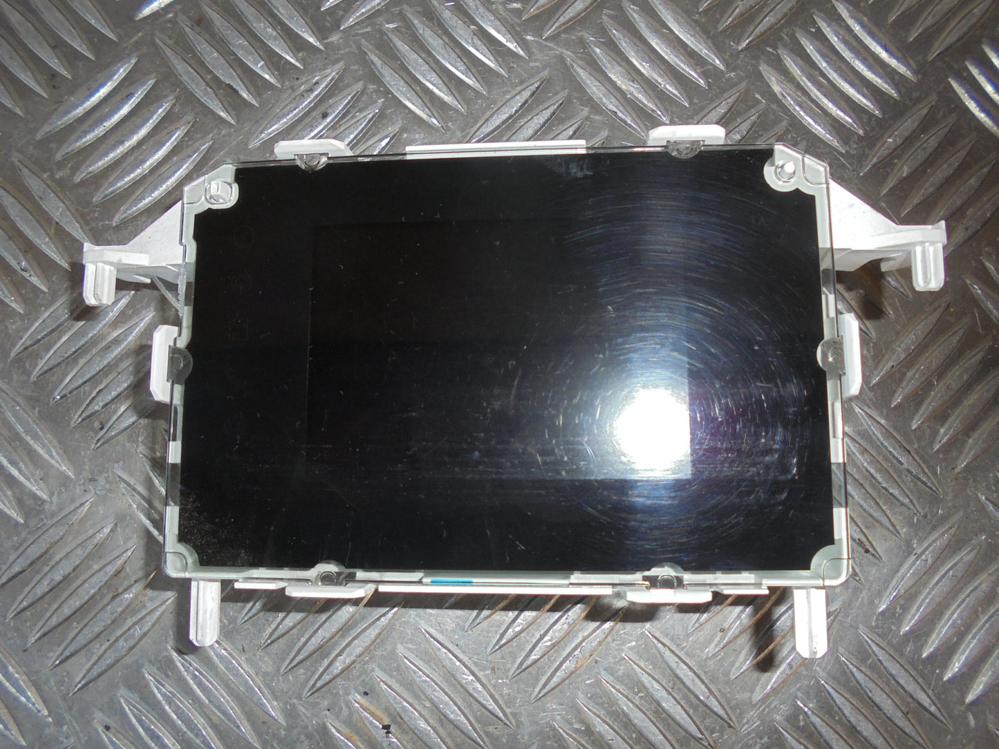 Ford Fiesta 7 Radio, Multi Display Med OEM Nr. Ophugger Fra Ford Ophugger