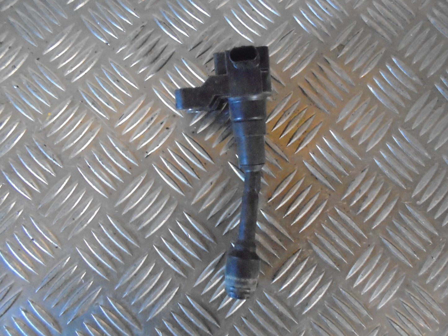 Ford Fiesta 7 Tændspole El Med OEM Nr. CN5G13A366CA Fra Ford Ophugger