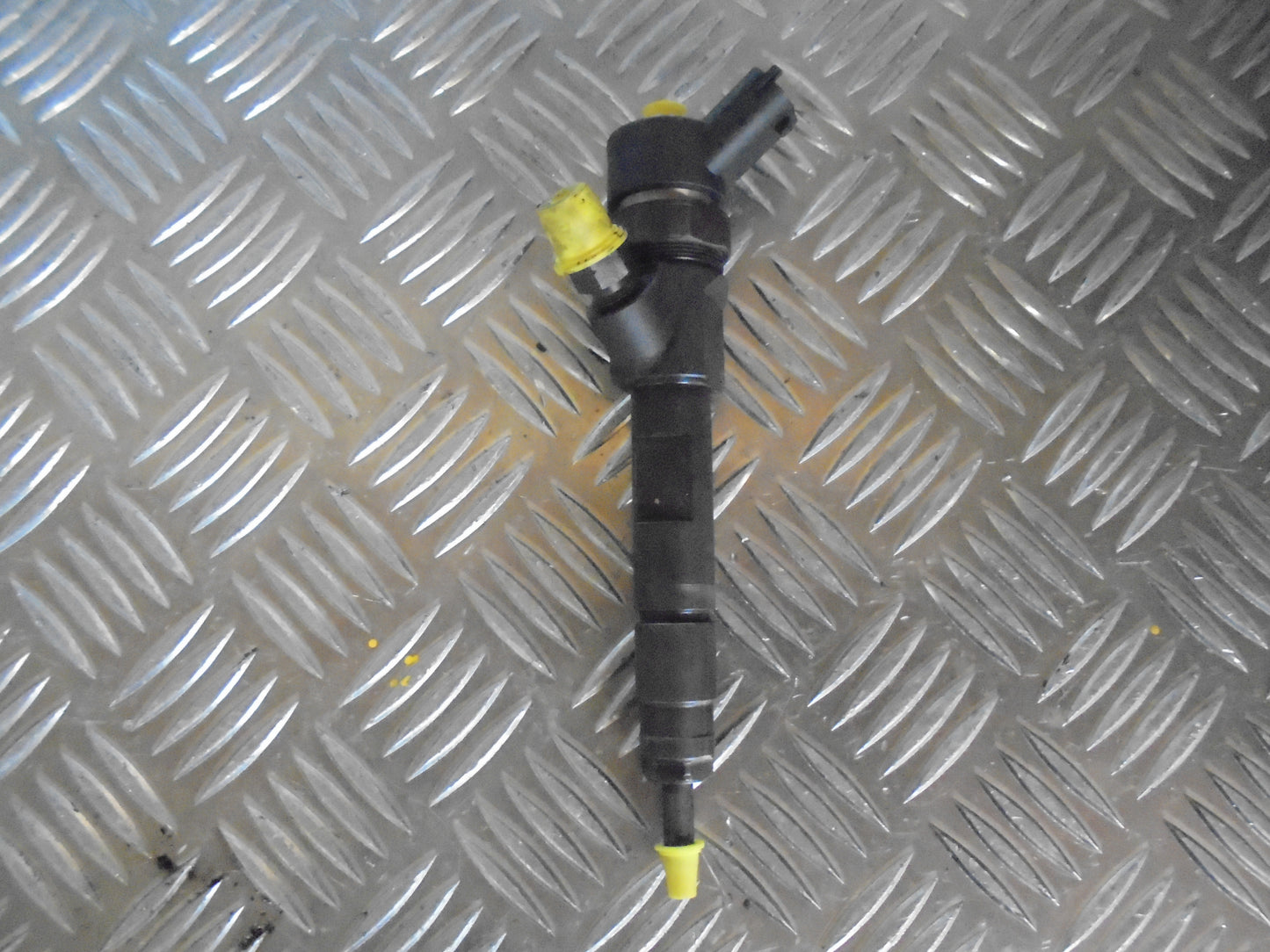 Suzuki Grand Vitara Dyse Med OEM Nr. 0445110230 Fra Suzuki Ophugger