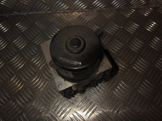 Skoda Octavia Abs Pumpe Med OEM Nr. 1J0614117D Fra Skoda Ophugger