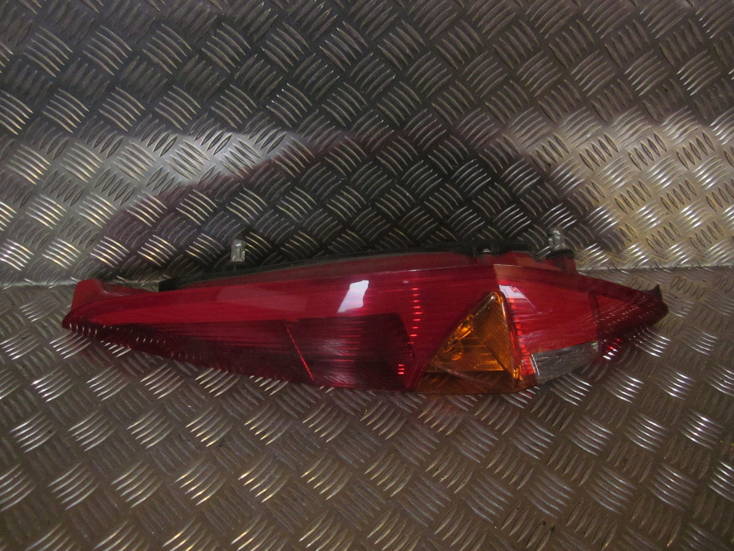 Fiat Punto II Baglygte Med OEM Nr. Ophugger Fra Fiat Ophugger