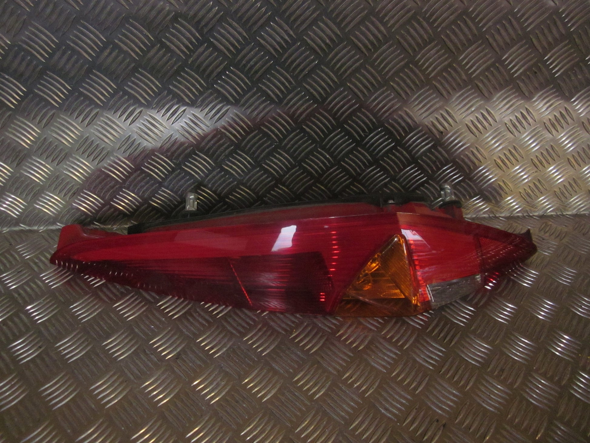 Fiat Punto II Baglygte Med OEM Nr. Ophugger Fra Fiat Ophugger