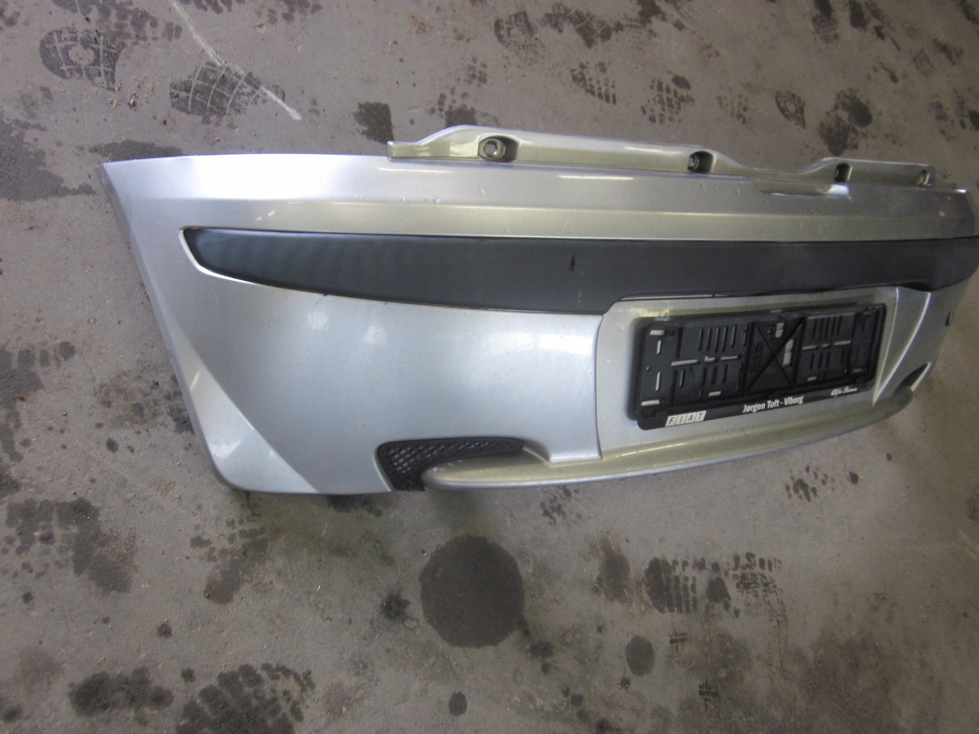 Fiat Punto II Bagkofanger Med OEM Nr. Ophugger Fra Fiat Ophugger