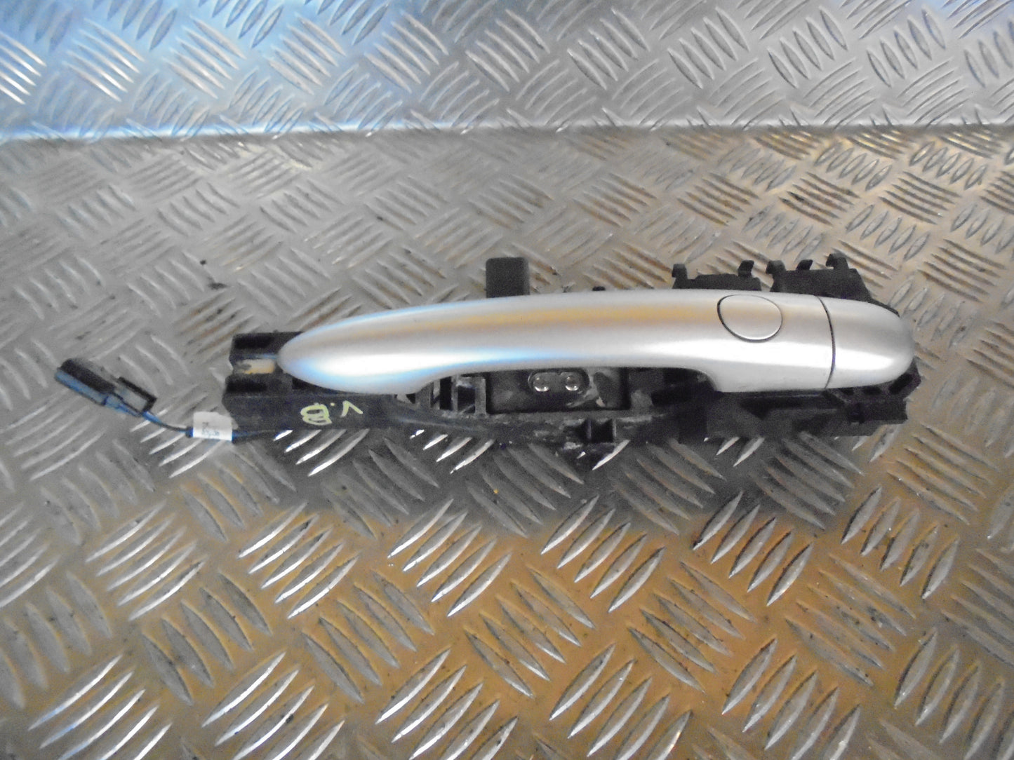Renault Megane Scenic 2 Håndtag Udvendig Med OEM Nr. Ophugger Fra Renault Ophugger