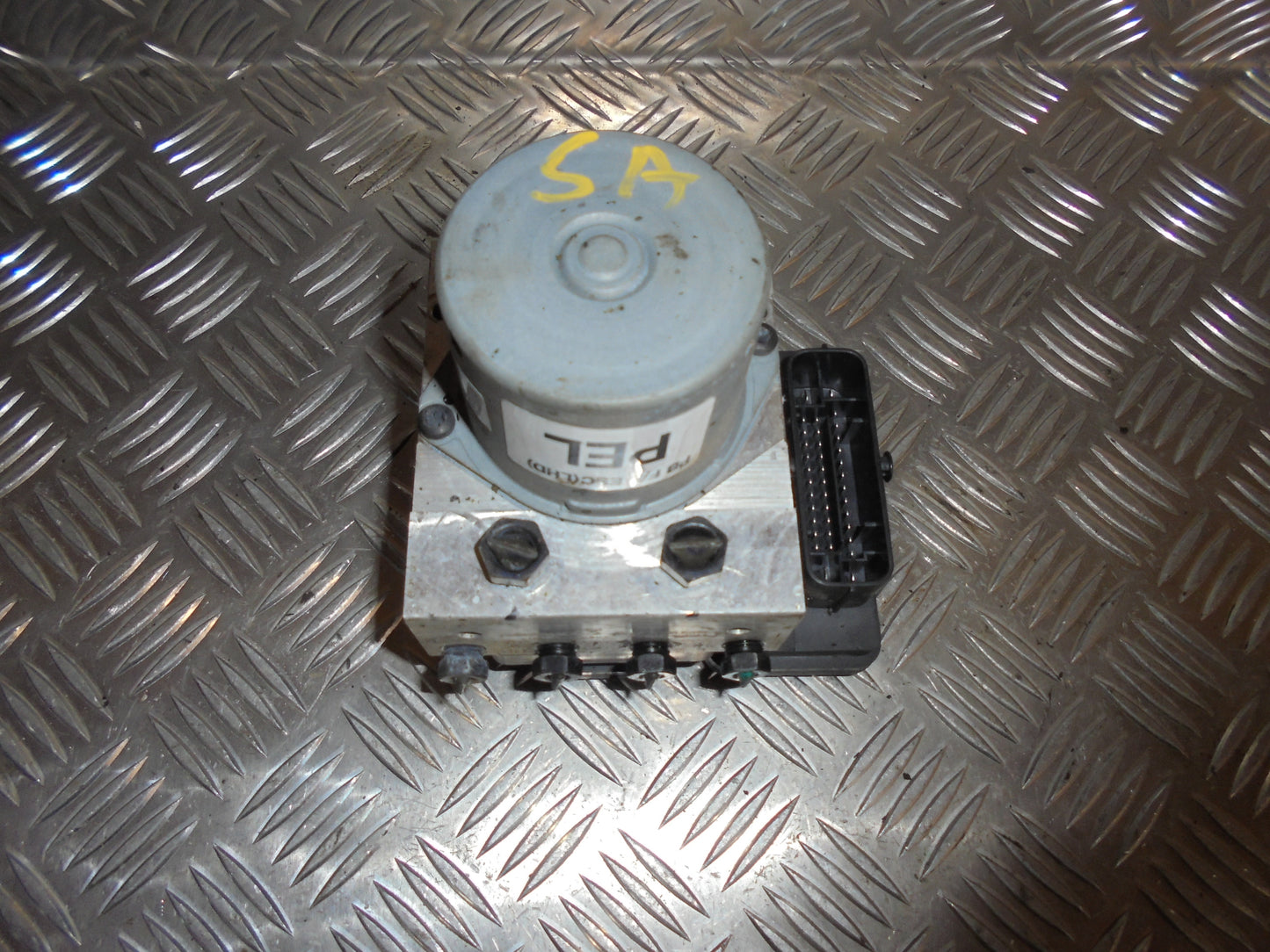 Hyundai I20 MA Abs Pumpe Med OEM Nr. 1J58930800 Fra Hyundai Ophugger