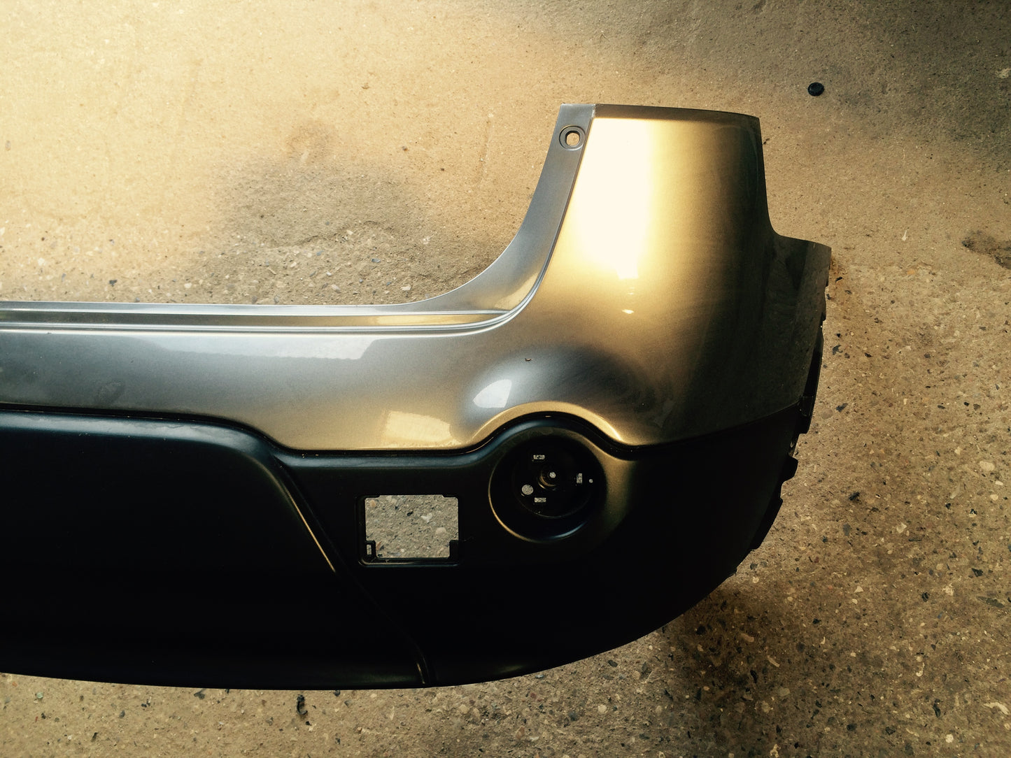 Nissan Qashqai Bagkofanger Med OEM Nr. 850224EB0H Fra Nissan Ophugger