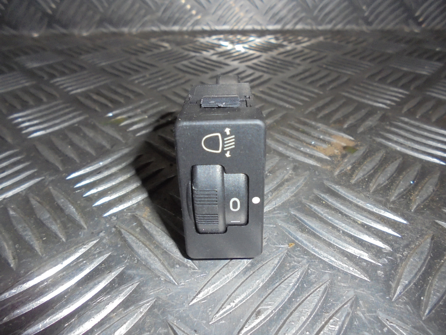 Peugeot 107 Kontakt Lygter Med OEM Nr. Ophugger Fra Peugeot Ophugger