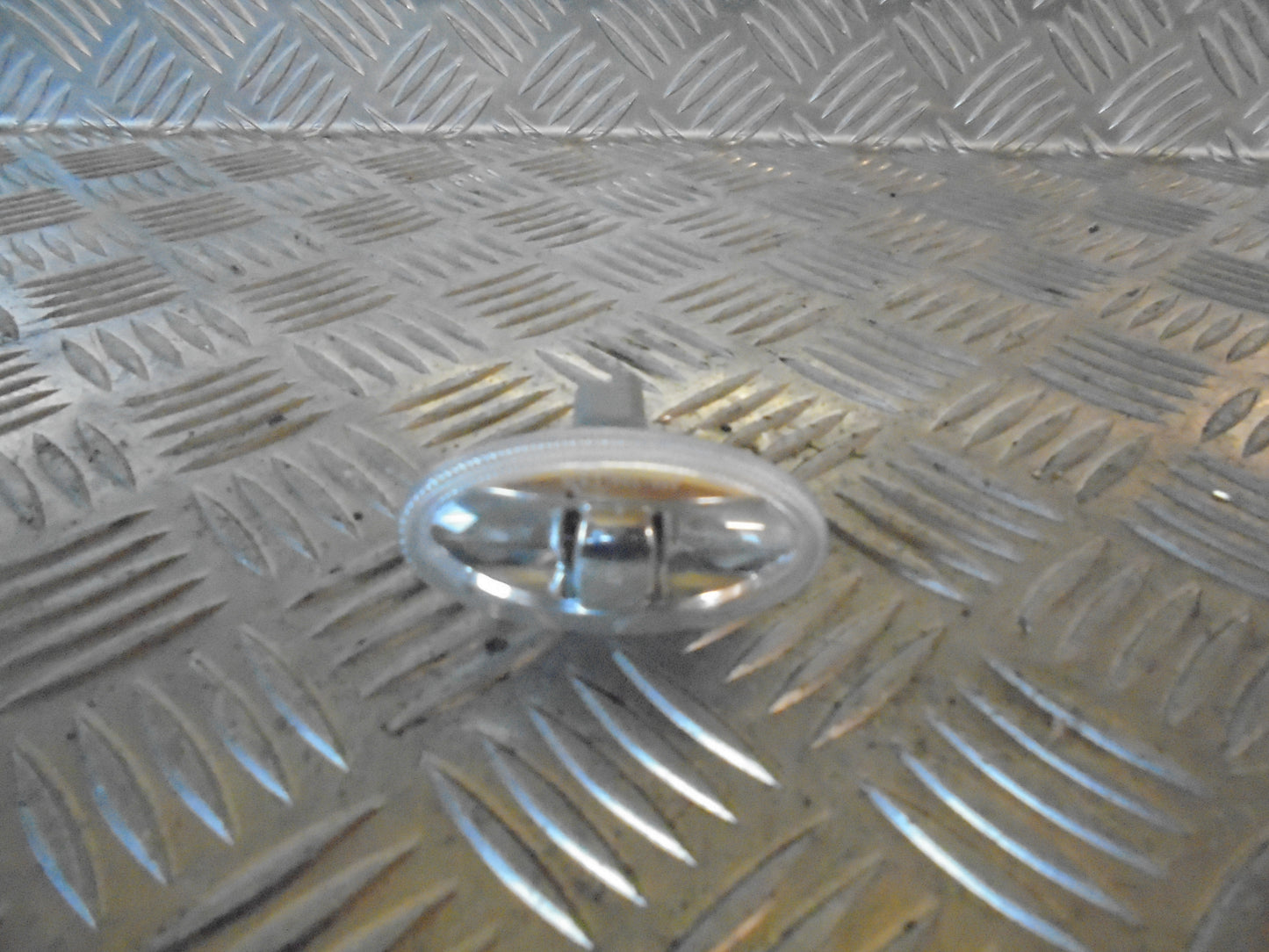 Peugeot 107 Blinklygte Skærm Med OEM Nr. Ophugger Fra Peugeot Ophugger