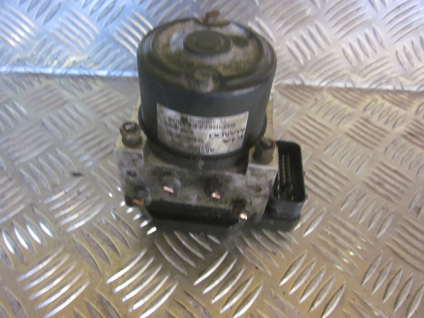 Kia Rio DC Abs Pumpe Med OEM Nr. 58970FD100 Fra Kia Ophugger