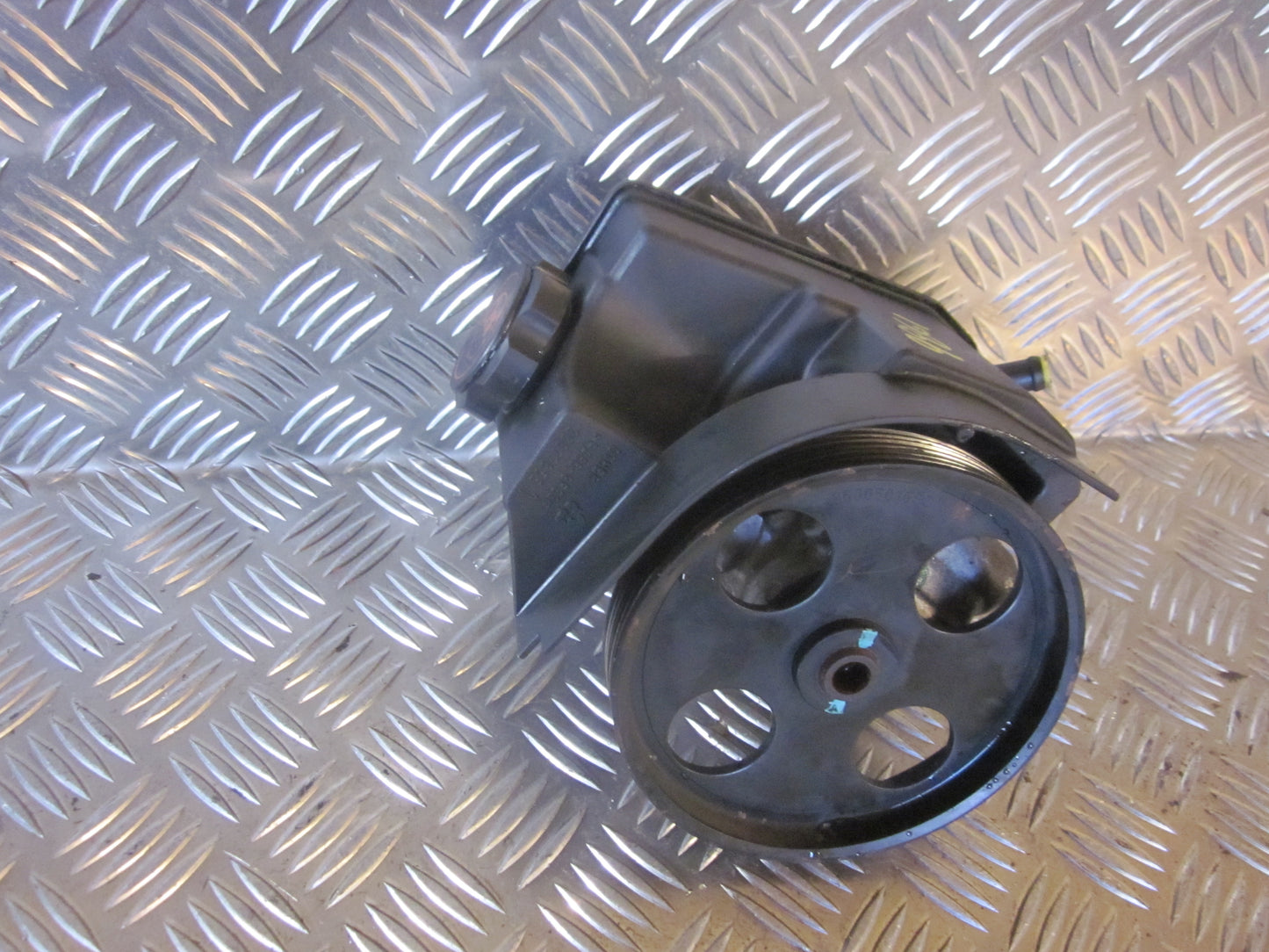 Citroen Xsara Picasso Servopumpe Med OEM Nr. Ophugger Fra Citroen Ophugger