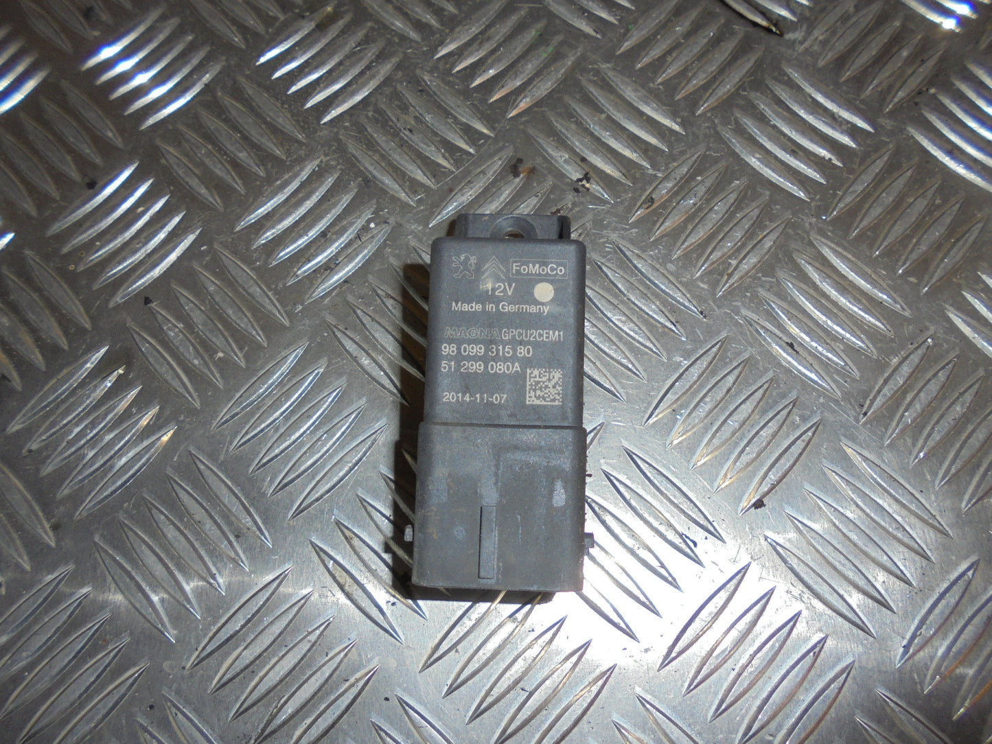 Ford Fiesta 7 Relæ Diverse Med OEM Nr. Ophugger Fra Ford Ophugger