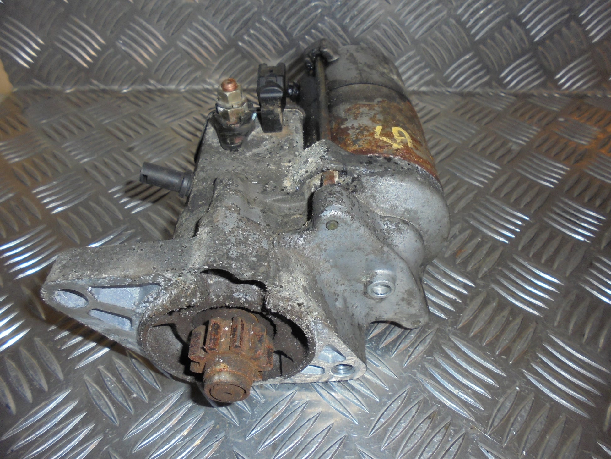 Toyota Yaris Verso Starter Med OEM Nr. 42800028100 Fra Toyota Ophugger