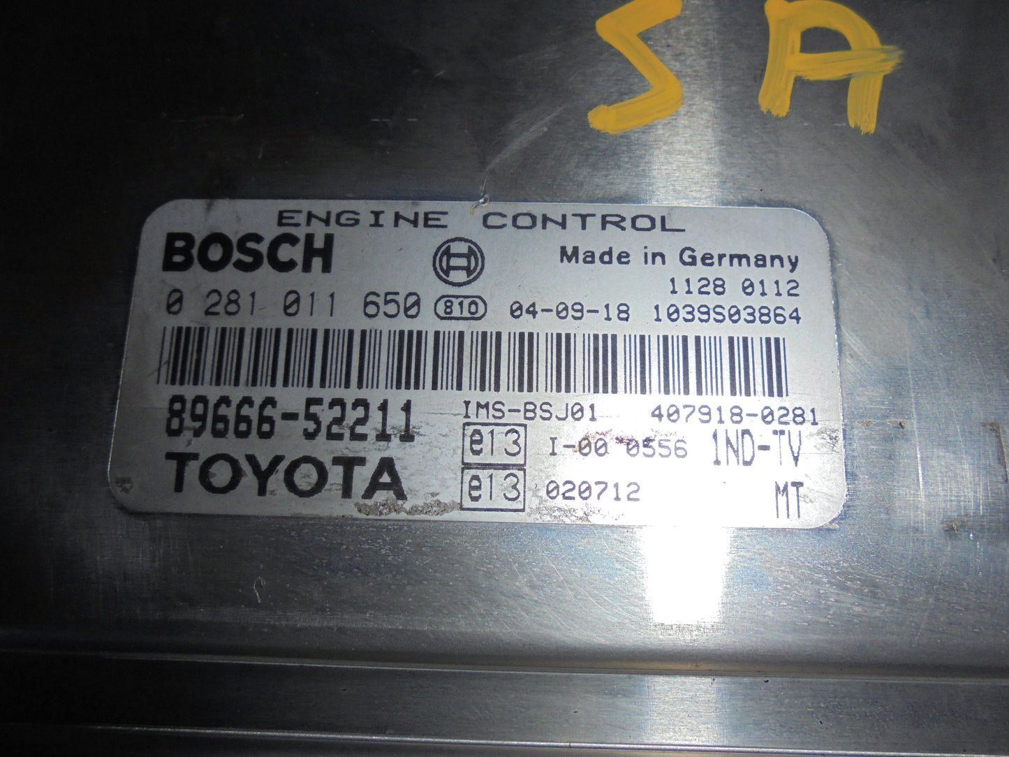 Toyota Yaris Verso Motorstyring - Motorstyreboks - Injection Elboks Med OEM Nr. Ophugger Fra Toyota Ophugger