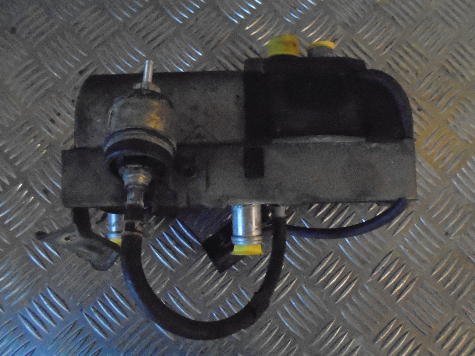 Toyota Yaris Verso Motor/Kabine Varmer Fyr Med OEM Nr. Ophugger Fra Toyota Ophugger