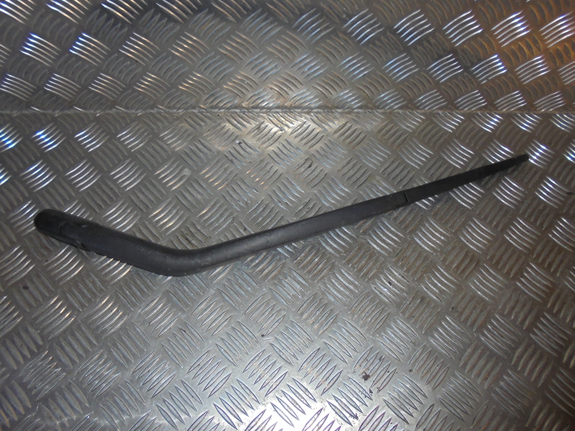 Toyota Yaris Verso Viskerarm Med OEM Nr. Ophugger Fra Toyota Ophugger