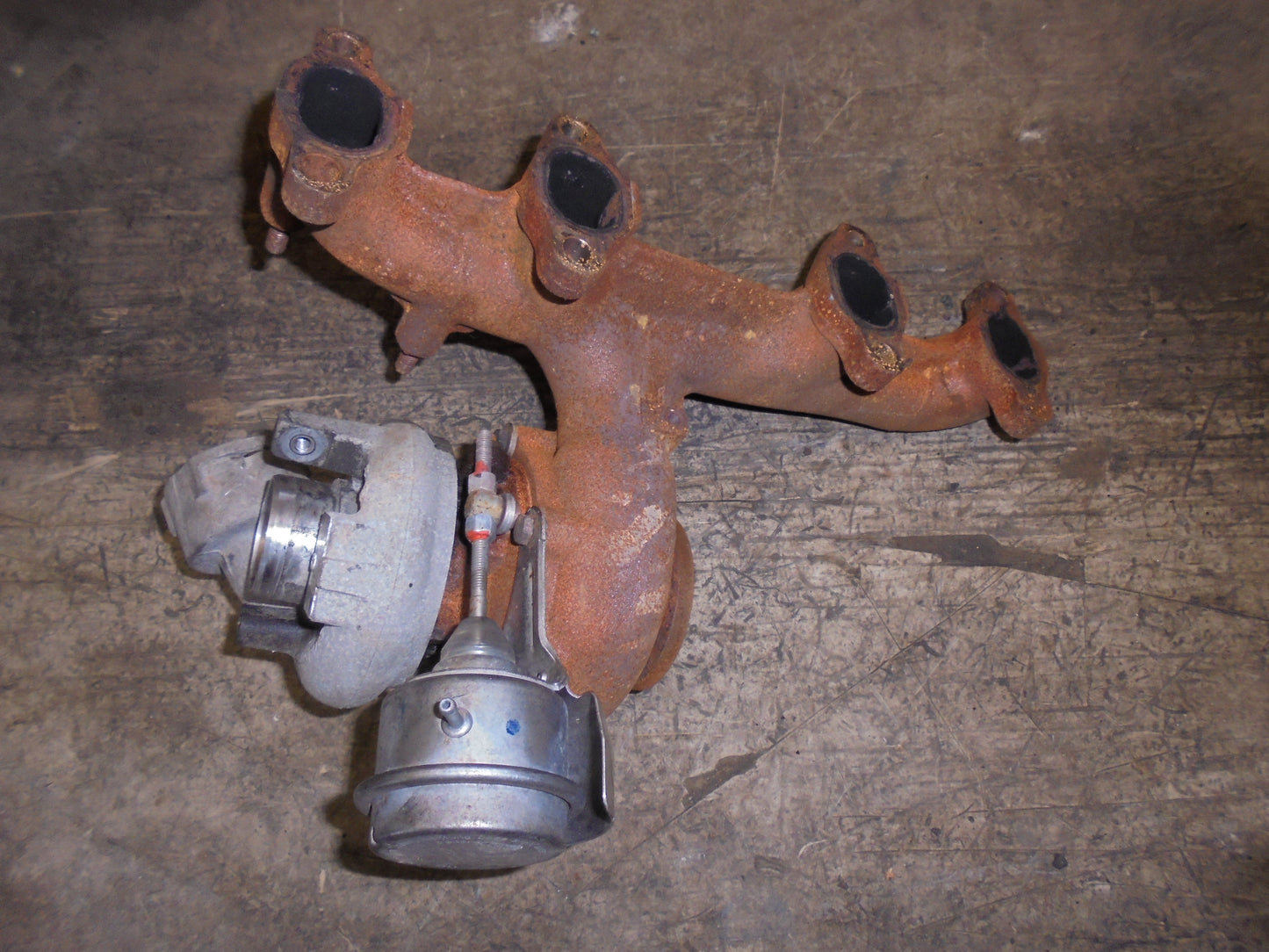 VW Touran 1T GP Turbolader Med OEM Nr. 03G253014T Fra VW Ophugger