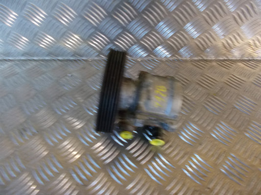 Peugeot 406 Servopumpe Med OEM Nr. Ophugger Fra Peugeot Ophugger